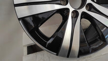 Laden Sie das Bild in den Galerie-Viewer, 1x Alufelge 17 Zoll 7.0&quot; 5x112 44,5ET A2064017100 Mercedes-Benz Rim Wheel