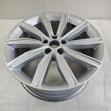 Load image into Gallery viewer, 1x Alufelge 19 Zoll 8.5" 5x112 40ET Glanz 4K0601025G Audi A6 B8 Passat Rim Wheel FEL7501215669fu