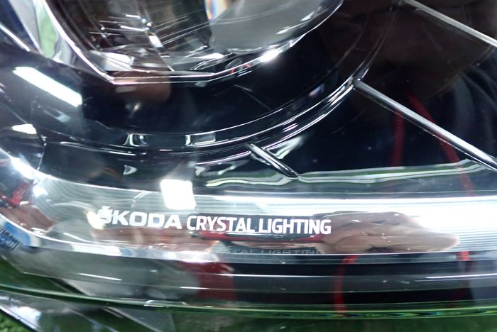 Frontscheinwerfer Skoda Superb III 3V1941016D Rechts Scheinwerfer Headlight SCH3490531743aj