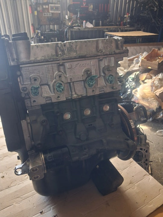 Motor Fiat Fiorino 350A1000 1.4 Benzin Engine Unkomplett MOT4800260634hx