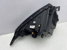 Laden Sie das Bild in den Galerie-Viewer, Frontscheinwerfer Ford Transit Tourneo Courier R2X613E015AF Links Headlight SCH3279691593sk