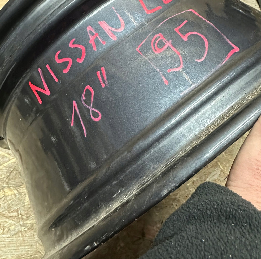 1x Alufelge 18 Zoll 7.5" 5x114.3 40ET Nissan X Trail X-Trail Rim Wheel