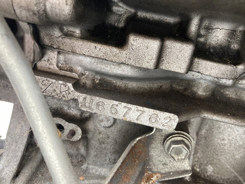 Motor Toyota Auris 2ZR-FXE 1.8 92TKm Benzin Engine Komplett