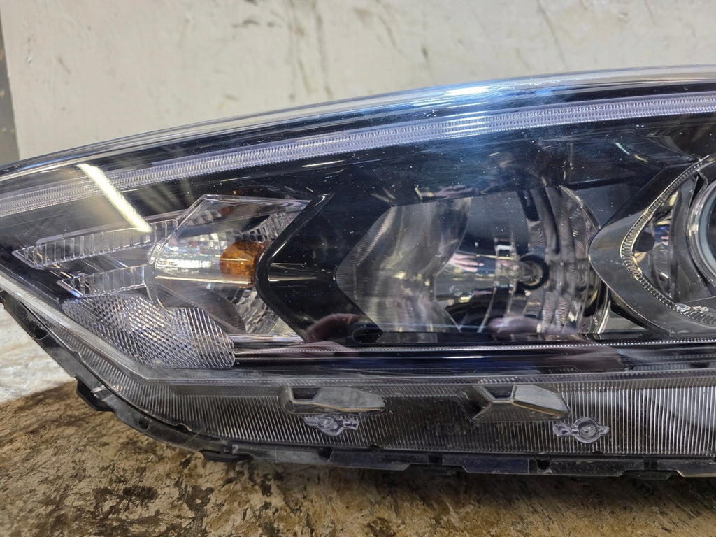 Frontscheinwerfer Hyundai Tucson 18237795314 Links Scheinwerfer Headlight SCH5557025983ya