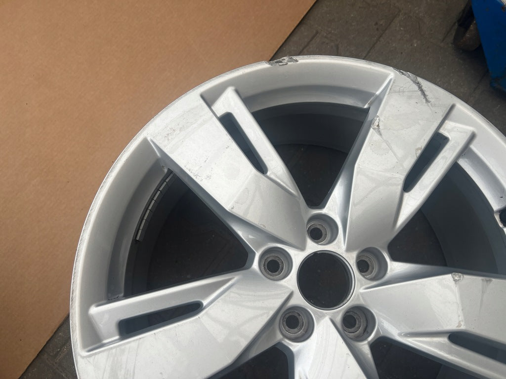 1x Alufelge 19 Zoll 8.0" 5x112 39ET 80A601025 Audi Rim Wheel FEL9829905460lq