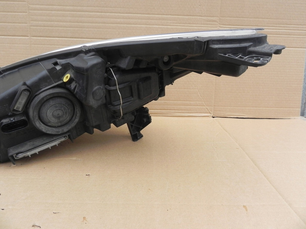 Frontscheinwerfer Ford Kuga CV44-13D154-BJ Xenon Rechts Scheinwerfer Headlight