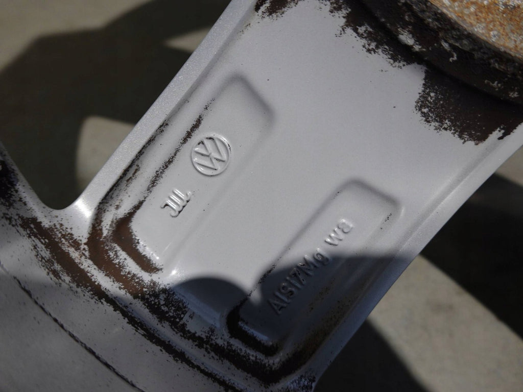 1x Alufelge 16 Zoll 6.5" 5x112 44ET Glanz Silber 5C0071496 VW Beetle Rim Wheel FEL6794499765ke