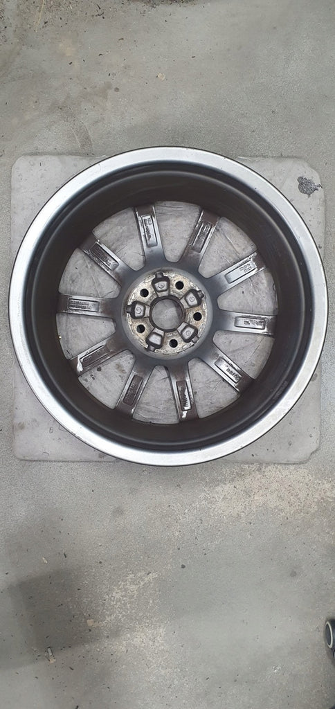 1x Alufelge 18 Zoll 7.5" 5x112 51ET Glanz Grau 8V0601025AL Audi A3 Rim Wheel FEL4172425580bi