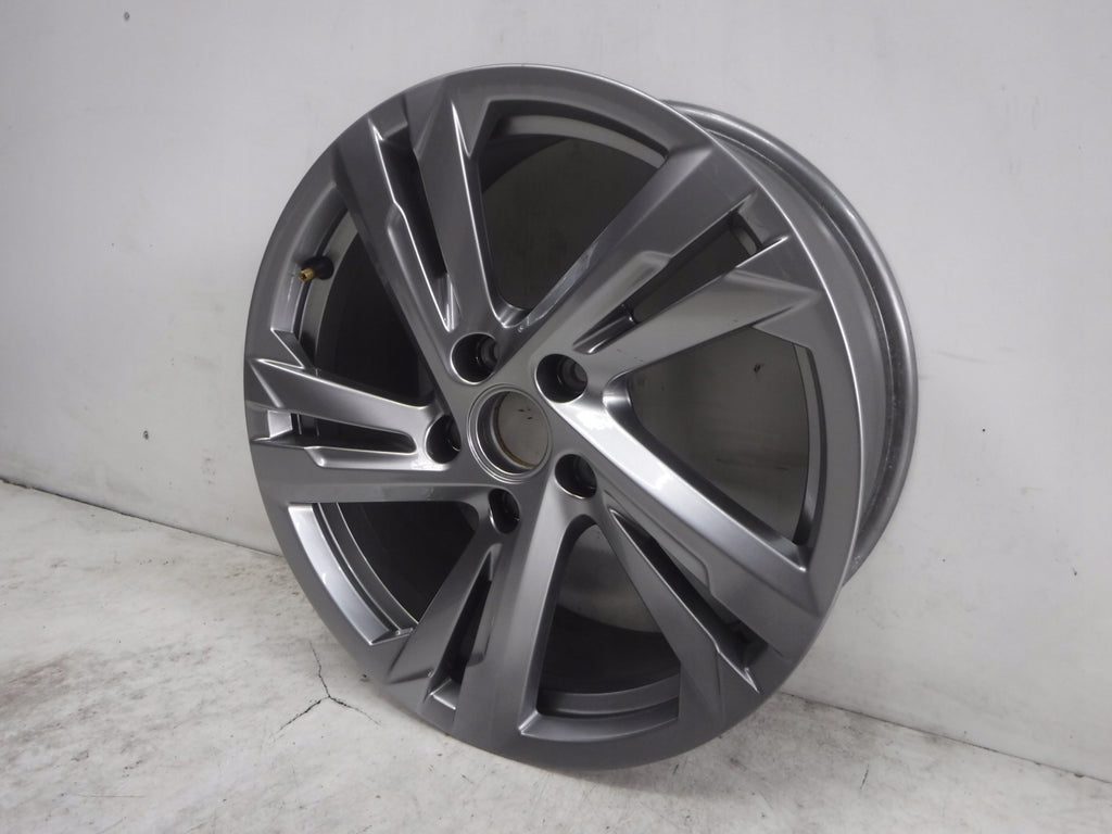 1x Alufelge 17 Zoll 7.0" 5x112 45ET Glanz Grau 2GA601025AM VW T-Roc Rim Wheel FEL3403789582dv