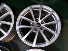 Laden Sie das Bild in den Galerie-Viewer, 4x Alufelge 17 Zoll 7.5" 5x112 36ET Glanz Silber 4K0601025M Audi Rim Wheel FEL4066189112rq