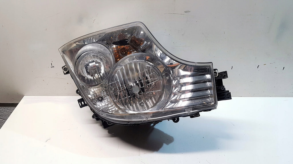 Frontscheinwerfer Mercedes-Benz A9608200539 Halogen Rechts Headlight