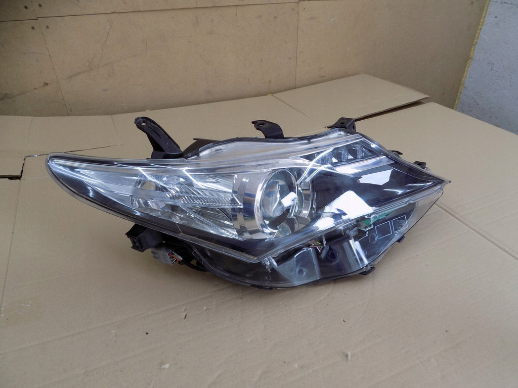 Frontscheinwerfer Toyota Auris 81110-02E21 8111002E21 Rechts Headlight SCH9439502749ti