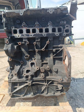 Laden Sie das Bild in den Galerie-Viewer, Motor Renault Master III M9T708 2.3 DCI Diesel Engine Unkomplett