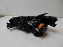 Laden Sie das Bild in den Galerie-Viewer, Frontscheinwerfer Mitsubishi Outlander III 8301C2-04 Rechts Headlight SCH3020347827rz
