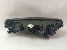 Load image into Gallery viewer, Frontscheinwerfer Skoda Octavia 5E4941016 Rechts Scheinwerfer Headlight SCH8138312523bm