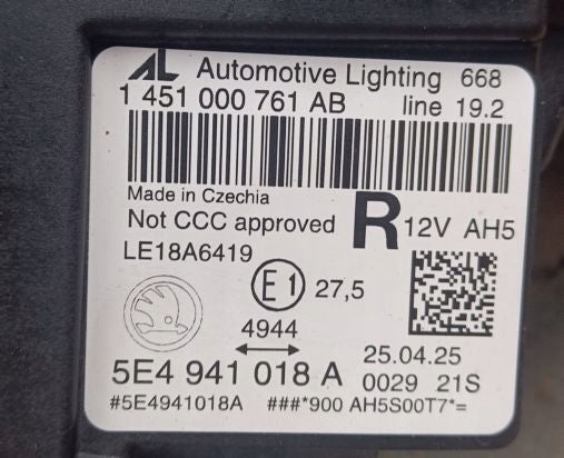 Frontscheinwerfer Skoda Octavia IV 5E4941018A LED Rechts Scheinwerfer Headlight SCH6433561083mi