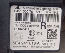 Laden Sie das Bild in den Galerie-Viewer, Frontscheinwerfer Skoda Octavia IV 5E4941018A LED Rechts Scheinwerfer Headlight SCH6433561083mi