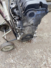 Laden Sie das Bild in den Galerie-Viewer, Motor VW T5 BNZ 2.5 TDI 130PS 96kW Diesel Engine Unkomplett