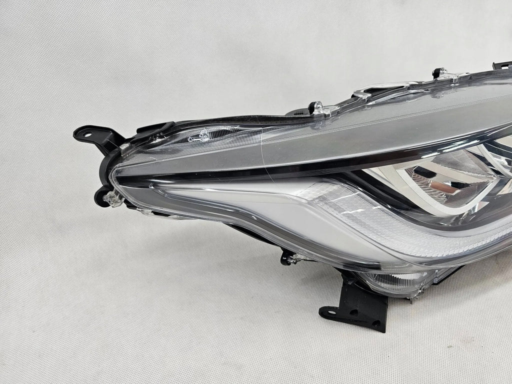 Frontscheinwerfer Toyota 4 Yaris SPP8989 Rechts Scheinwerfer Headlight