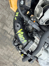 Laden Sie das Bild in den Galerie-Viewer, Motor Peugeot 5008 II YH01 17TKm 2024 Diesel Engine Komplett MOT3187921630hm