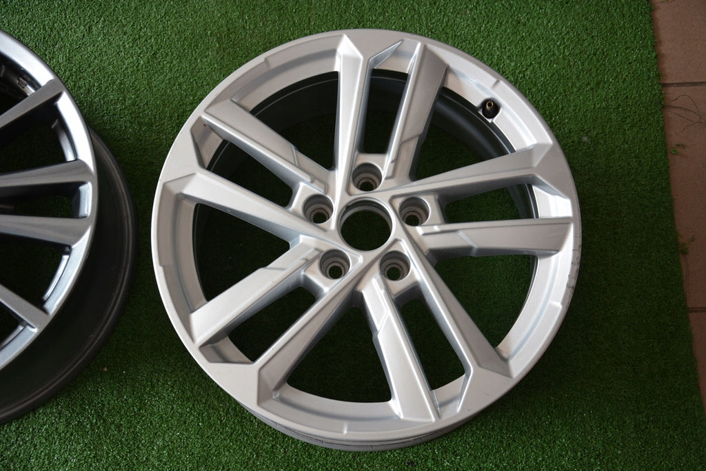 1x Alufelge 17 Zoll 6.5" 5x112 43ET Glanz Silber 8Y0601025L Audi Rim Wheel