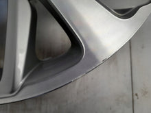 Laden Sie das Bild in den Galerie-Viewer, 1x Alufelge 17 Zoll 7.0" 4x108 25ET Glanz Graphit 9673773777 Peugeot I Rim Wheel FEL6932916700vv