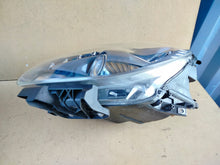 Laden Sie das Bild in den Galerie-Viewer, Frontscheinwerfer Alfa Romeo Giulietta 00505267540 LED Ein Satz Headlight SCH1634122197bj