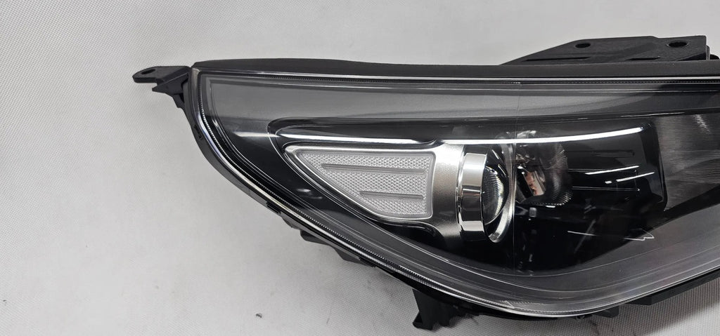 Frontscheinwerfer Hyundai I30 III 92102-G4020 92102-G4XXX Rechts Headlight