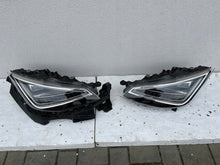 Laden Sie das Bild in den Galerie-Viewer, Frontscheinwerfer Seat Ibiza I V 6F1941008G Rechts Scheinwerfer Headlight SCH5139531782gu