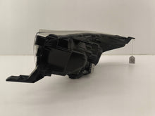 Laden Sie das Bild in den Galerie-Viewer, Frontscheinwerfer Toyota Hilux VIII 99226-81017 81110-0K792 LED Rechts Headlight SCH5945050349fu