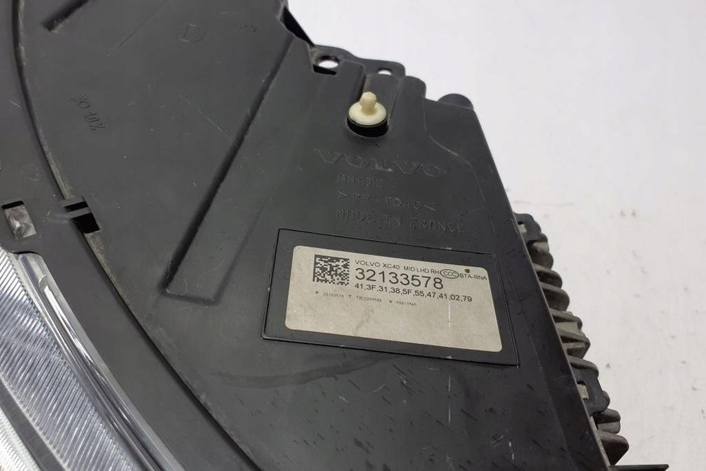 Frontscheinwerfer Volvo Xc60 32133578 LED Ein Stück (Rechts oder Links)