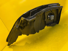 Laden Sie das Bild in den Galerie-Viewer, Frontscheinwerfer Land Rover Range I Velar M8A2-13W029-HA Laser Rechts Headlight SCH7588765536ee