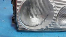 Laden Sie das Bild in den Galerie-Viewer, Frontscheinwerfer Mercedes-Benz W123 RBC2592 Rechts Scheinwerfer Headlight SCH1093171233hd