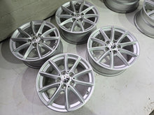 Load image into Gallery viewer, 4x Alufelge 16 Zoll 7.0" 5x112 52ET 6775618 BMW 4 Caddy V Golf VII Touran FEL9805843205qy
