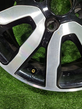 Laden Sie das Bild in den Galerie-Viewer, 1x Alufelge 16 Zoll 6.0" 4x100 403004792R Renault Rim Wheel FEL2558617142cs