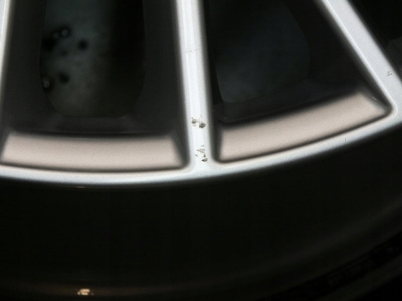 1x Alufelge 18 Zoll 8.5" 5x112 50ET Glanz Silber 8S0601025 Audi Rim Wheel