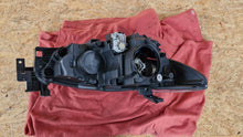 Laden Sie das Bild in den Galerie-Viewer, Frontscheinwerfer Mazda 6 GHR4-51040 Links Scheinwerfer Headlight SCH3360655351to