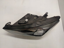 Laden Sie das Bild in den Galerie-Viewer, Frontscheinwerfer Seat Leon 5FB941773A LED Ein Stück (Rechts oder Links)