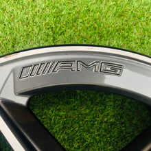Load image into Gallery viewer, 1x Alufelge 18 Zoll 8.0&quot; 5x112 43ET A2134016300 Mercedes-Benz W213 Rim Wheel