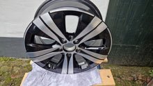 Load image into Gallery viewer, 1x Alufelge 17 Zoll 7.0" 5x112 4017100 Mercedes-Benz W206 Rim Wheel FEL7216496567ys