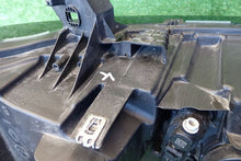Load image into Gallery viewer, Frontscheinwerfer Renault Master III 260609073R Ein Stück (Rechts oder Links) SCH2113316288zu
