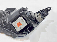 Load image into Gallery viewer, Frontscheinwerfer Hyundai Elantra 92102-F2700 92102-F2 Full LED Rechts Headlight