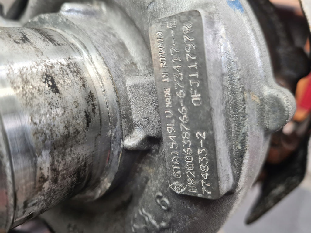 Motor Renault Laguna III M9R814 2.0 DCI Diesel Engine Komplett