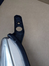 Laden Sie das Bild in den Galerie-Viewer, Frontscheinwerfer Ford B-Max AV1113W029DE AV1113W030DE Ein Satz Headlight SCH5198355595fw