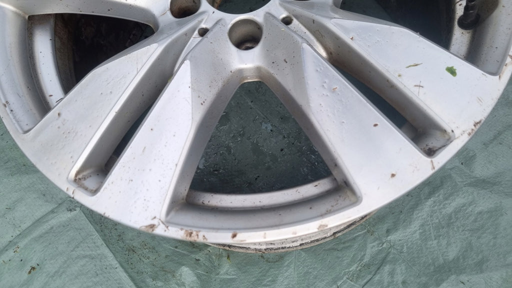 1x Alufelge 17 Zoll 8.5" 5x112 48ET Glanz Silber A2124010402 Mercedes-Benz W212 FEL4036126444jv