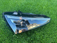 Load image into Gallery viewer, Frontscheinwerfer Skoda Scala 657941016A LED Rechts Scheinwerfer Headlight SCH1638282864ka