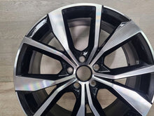 Laden Sie das Bild in den Galerie-Viewer, 1x Alufelge 19 Zoll 8.0" 5x112 47ET Glanz Schwarz 2GA601025AK VW T-Roc Rim Wheel FEL9117612485hq