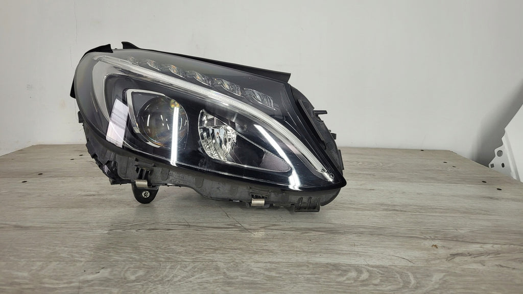 Frontscheinwerfer Mercedes-Benz W205 A2059062604 LED Rechts Headlight SCH6635943110vv