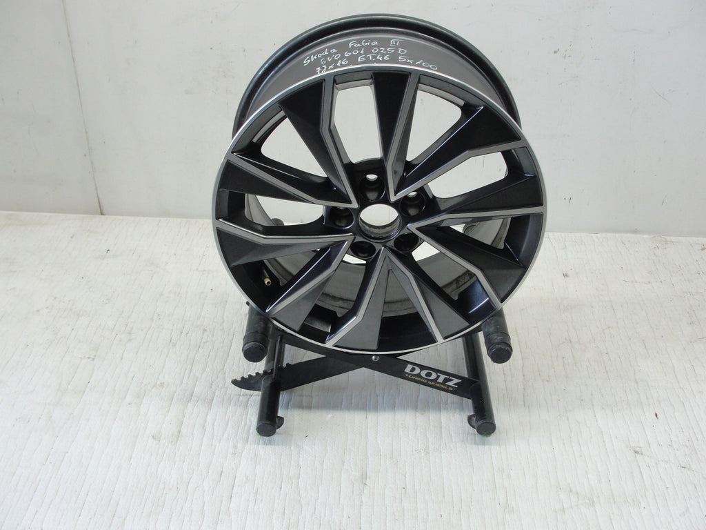 1x Alufelge 16 Zoll 7.0" 5x100 46ET Glanz Schwarz 6V0601025D Skoda Fabia Iii