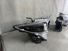 Laden Sie das Bild in den Galerie-Viewer, Frontscheinwerfer Mazda Cx5 KSD651030 KSD651040 Ein Satz Scheinwerfer Headlight SCH2586988227fq